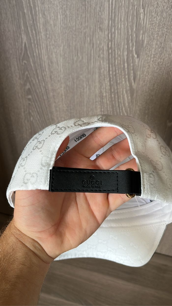 Casquette blanche - photo numéro 3
