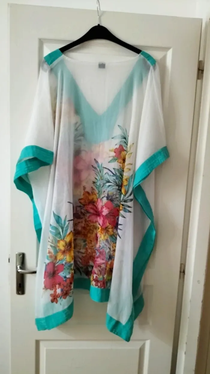 Robe de plage taille unique - photo numéro 2