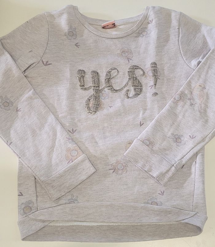 Lot pulls 10 ans - photo numéro 3