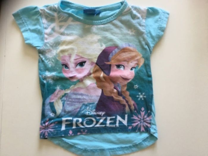 T-shirt la reine des neiges taille 3 ans