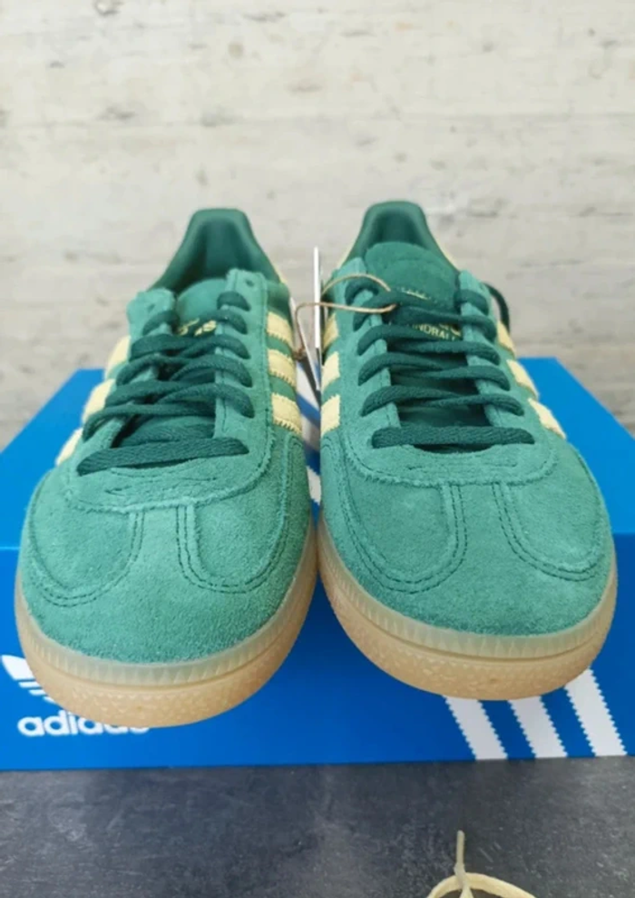 SpÃéciale Adidas Handball  taille 43 - photo numéro 4
