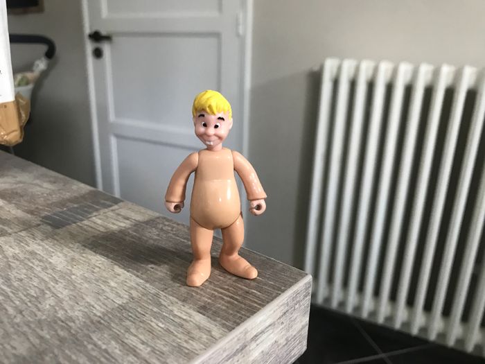 Figurine enfant perdu peter pan