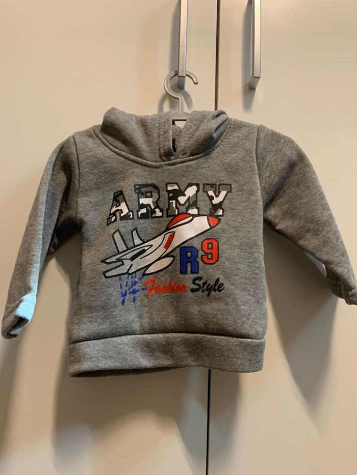 Pull à capuche