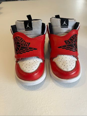 Basket Jordan 23,5