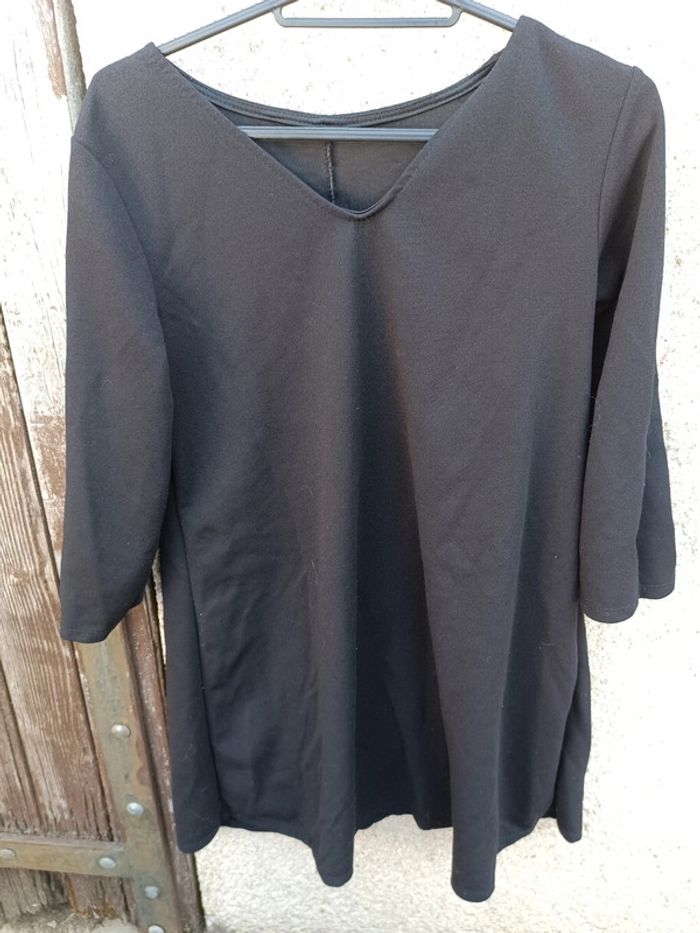 Robe M