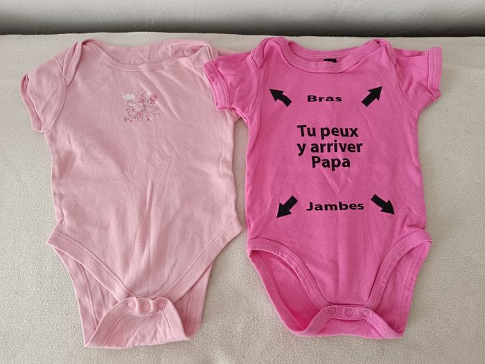 Lot bodys 9 mois - photo numéro 5
