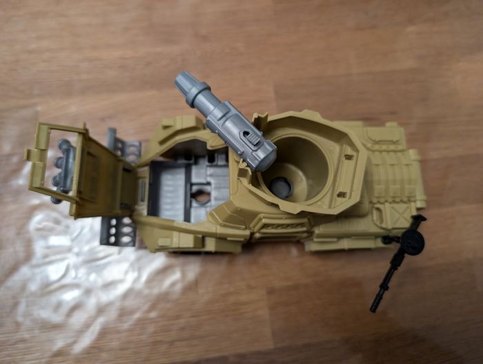 Lot militaire figurines 10 cm et véhicules - photo numéro 6