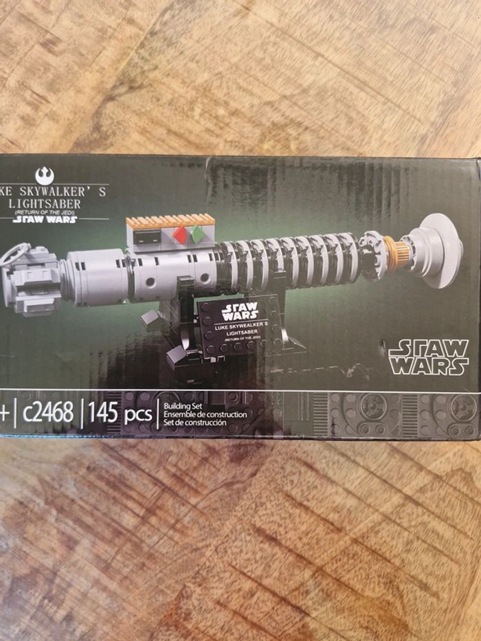 Jeu de construction Le sabre laser de Luke Skywalker - photo numéro 2