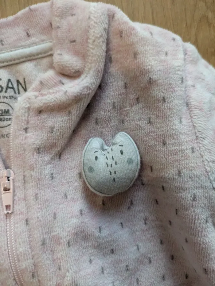 Grenouillère petit chat avec sa pochette 3 mois - photo numéro 4