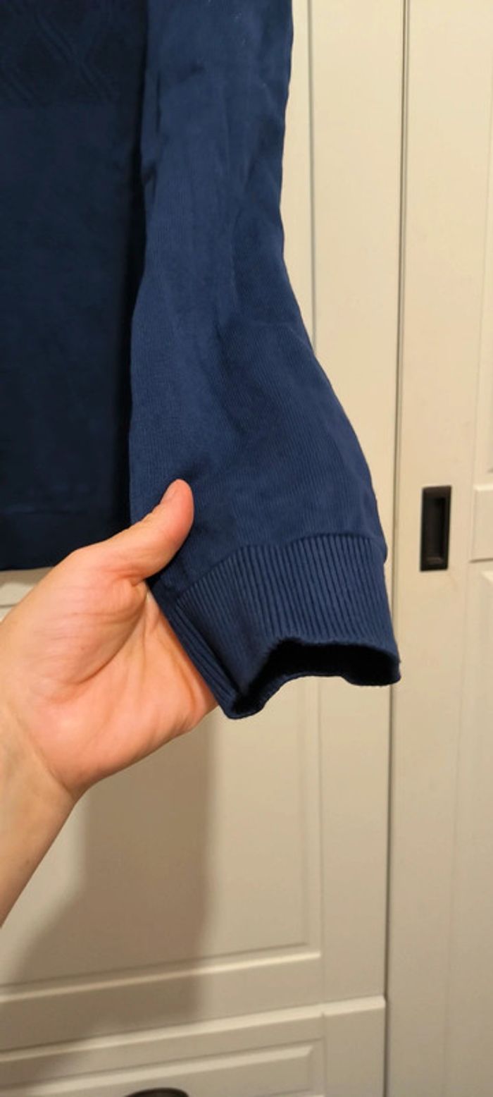 Pull jules très bon état - photo numéro 3