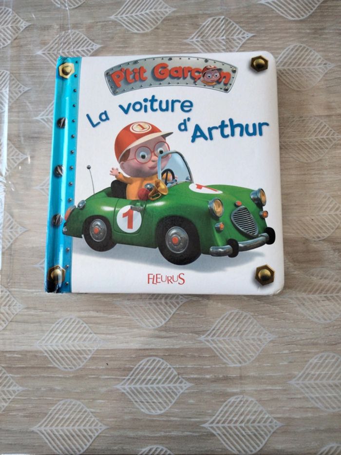 Livre la voiture d'Arthur