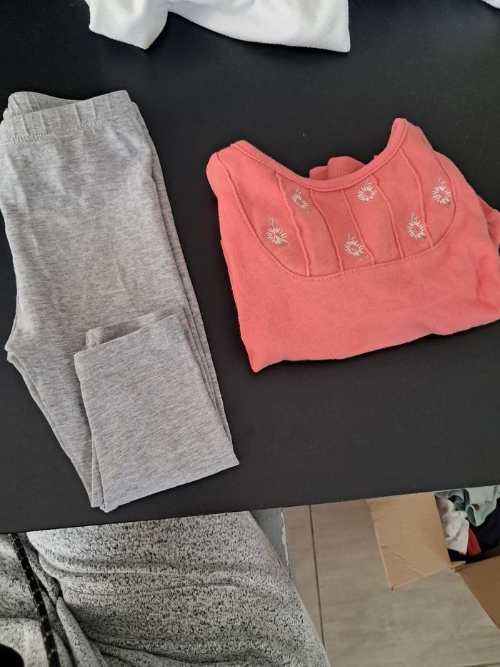 Ensemble 18 mois T-shirt ml grain de ble et legging la halle