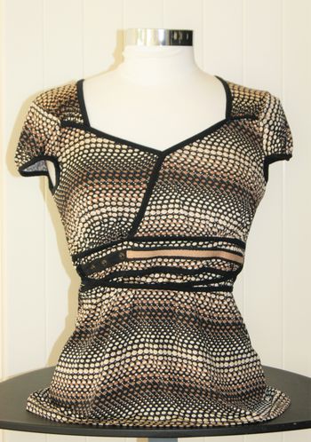 Joli top femme style cache-cœur – Taille 40