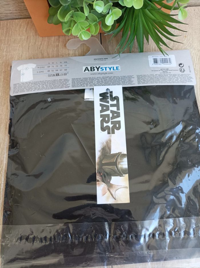 T-Shirt Star Wars Grogu Taille M - photo numéro 2