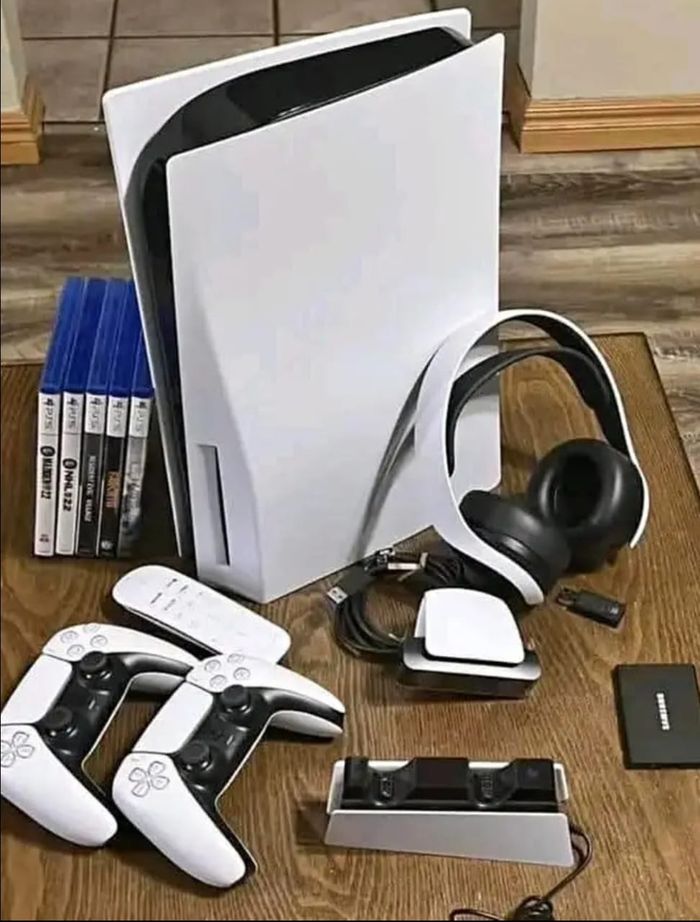 PlayStation 5 - photo numéro 2