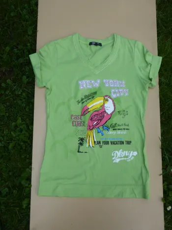 t-shirt