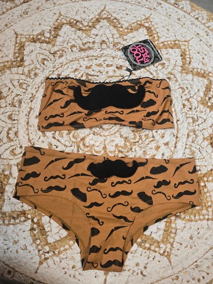 Ensemble sous-vêtements moustache taille L