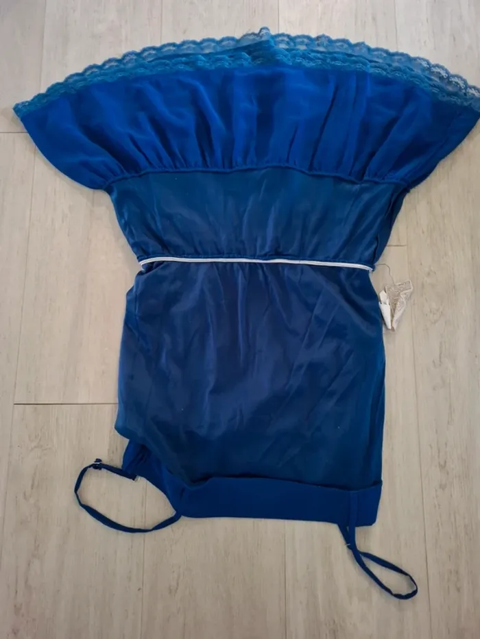 Robe courte - photo numéro 3