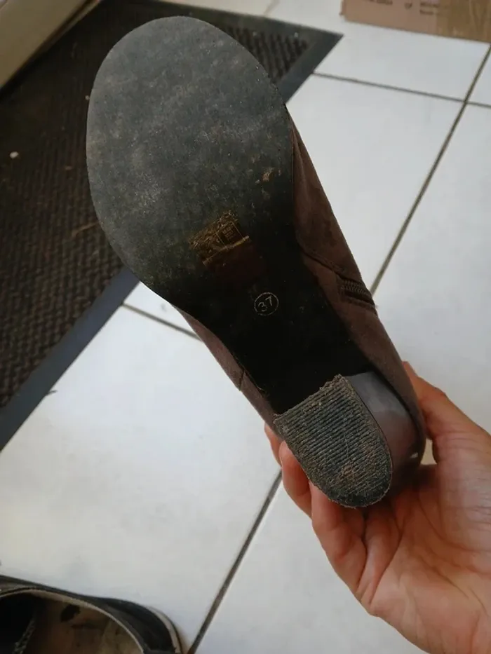 Chaussures/ bottines femme à talon - Taille 37 - photo numéro 6