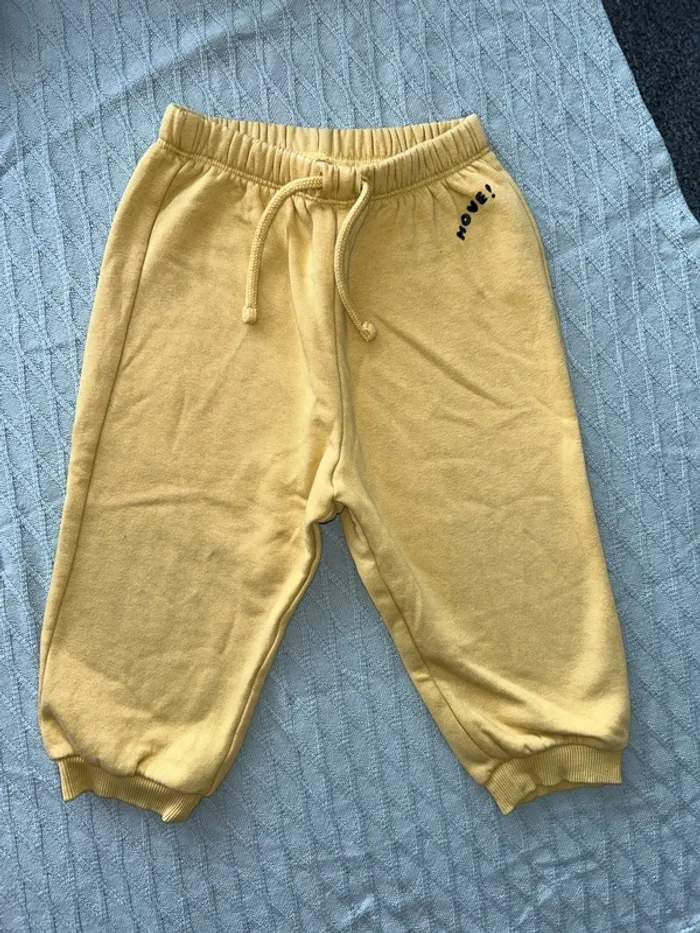 Pantalon jogging tape à l’œil