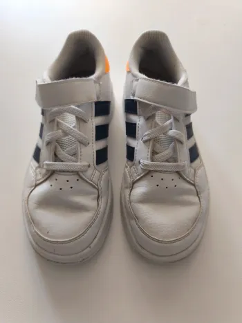Baskets Adidas Breaknet