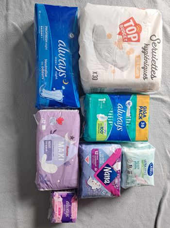 Lot serviettes hygiéniques