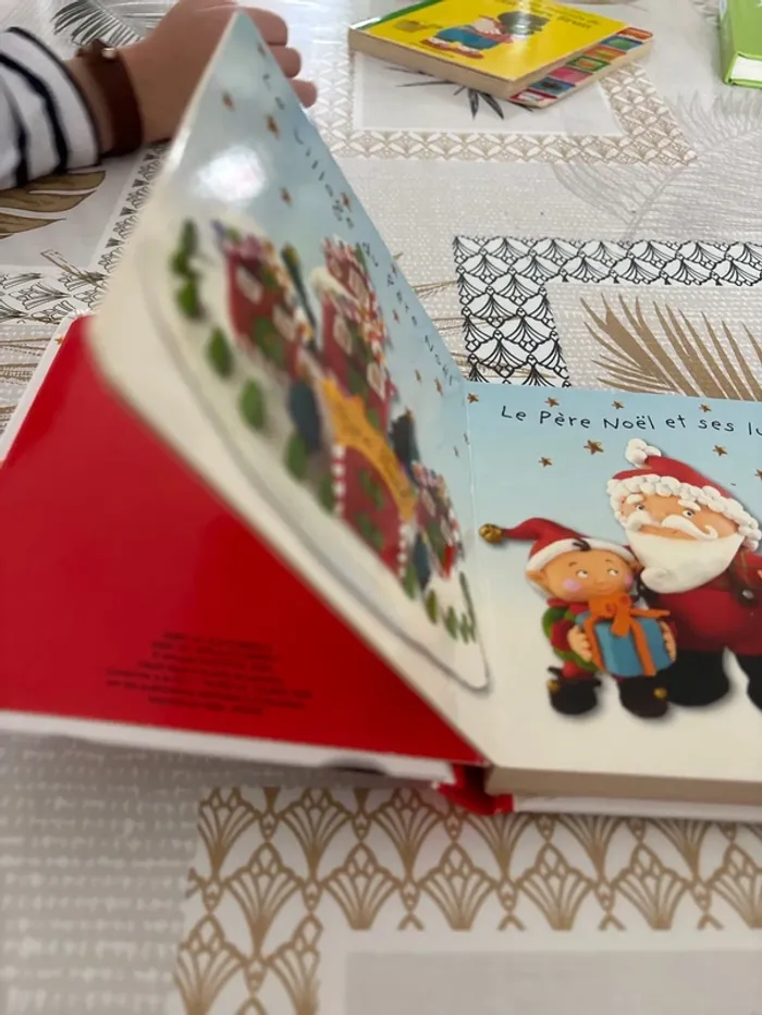 Livre l’imagerie des bébés Noël - photo numéro 2