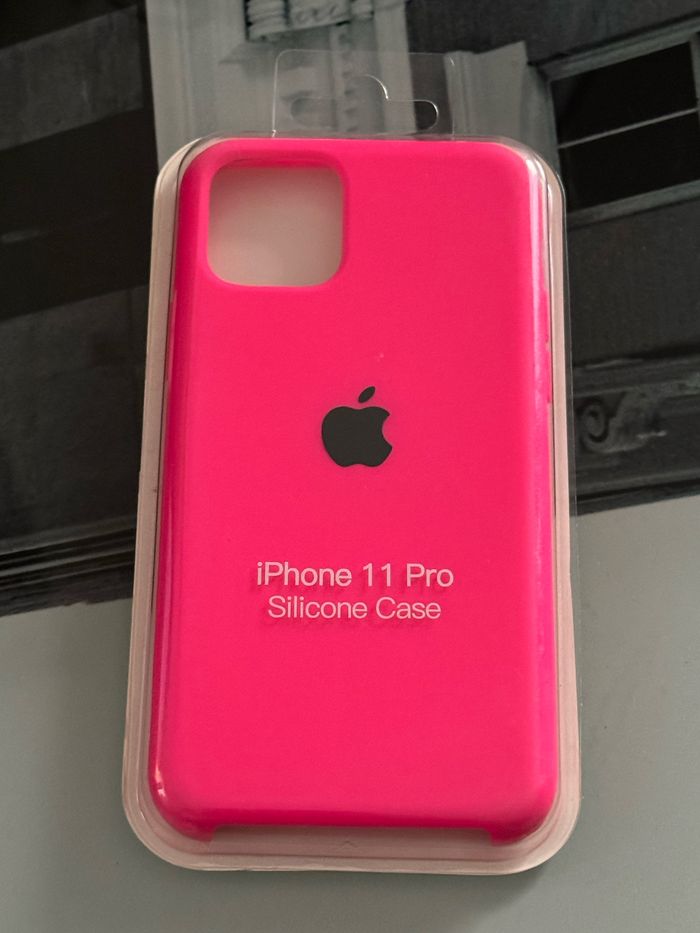 Coque silicone iPhone 11 Pro neuve