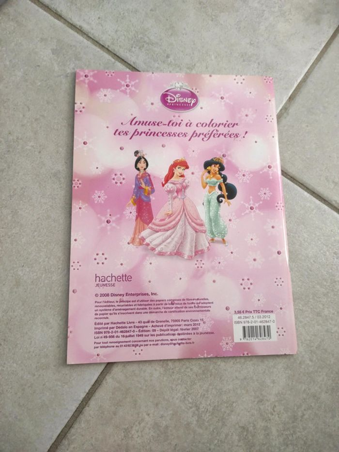 Livre de coloriages Disney princess - photo numéro 2