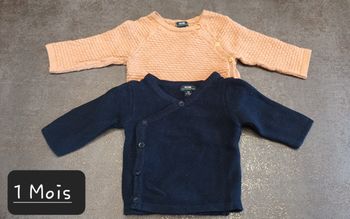 Lot 2 brassières kiabi 1 mois