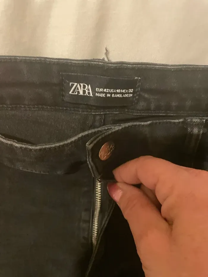 Jean’s noir Zara - photo numéro 2