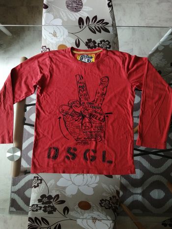 Tee-shirt manches longues garçon 10 ans