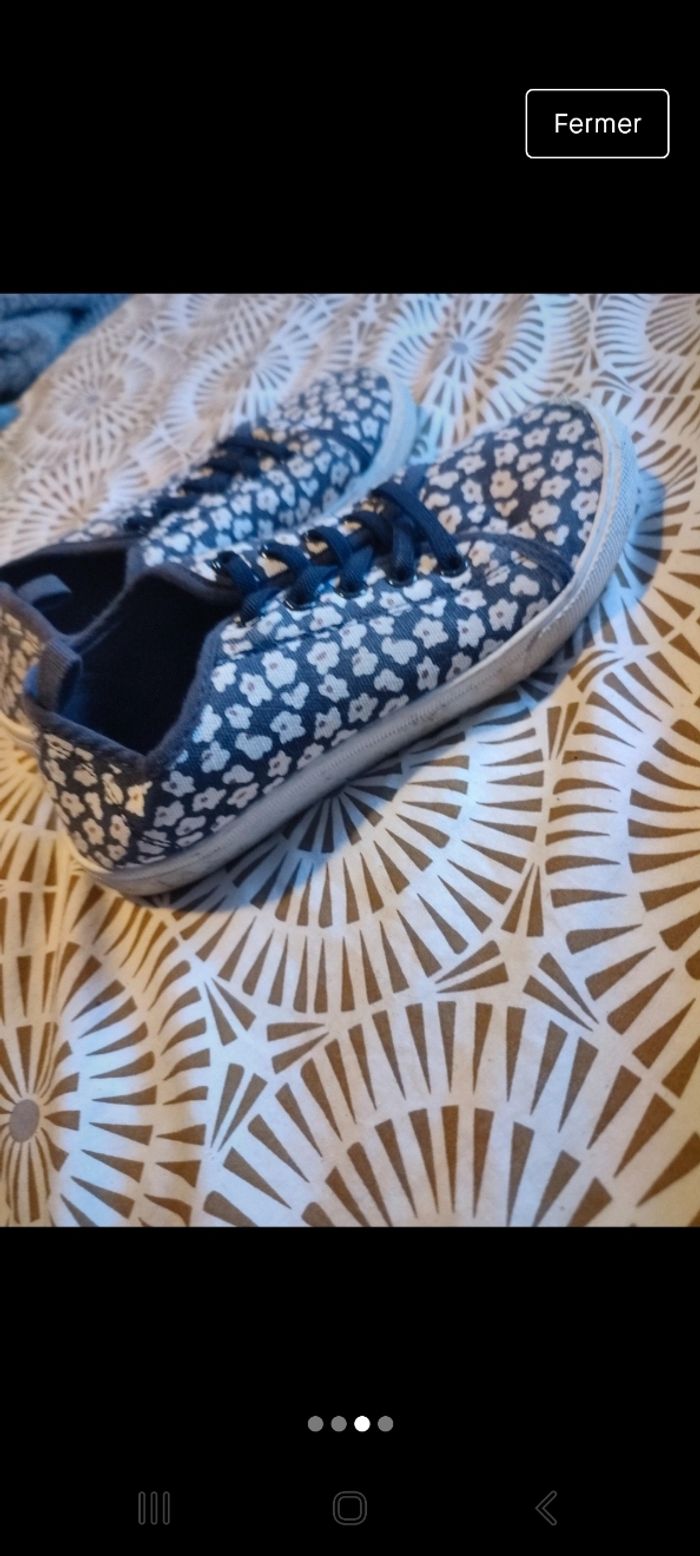 Chaussures 30 - photo numéro 3