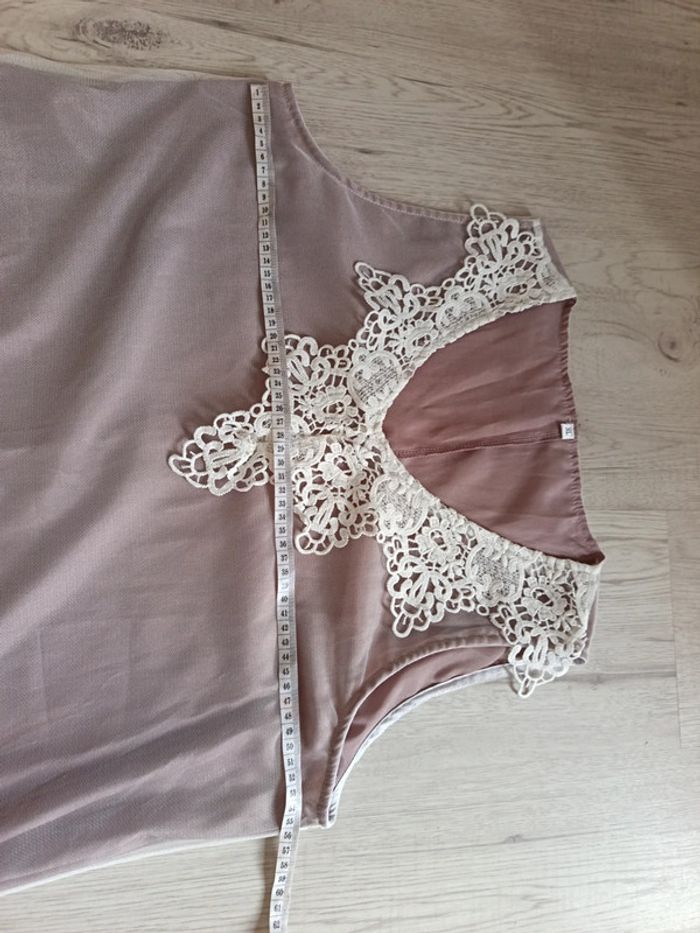 Robe XL 42 tunique femme dentelle très bon etat - photo numéro 10