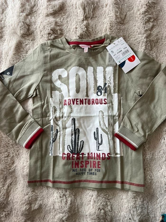 Magnifique t-shirt longue manche garçon 5 ans