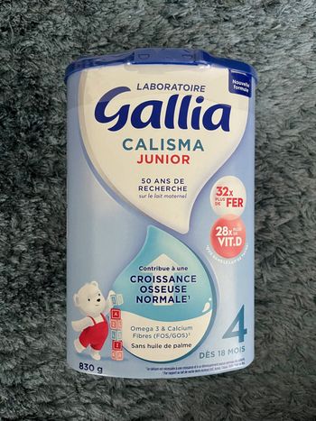 Lait en poudre pour bébé 4ème âge