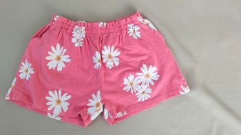 🩷 Short ample rose à marguerites - 8 ans - Gémo - Excellent état 🩷
