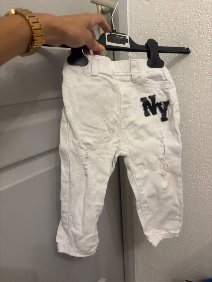 Jean skinny blanc shein 12/18 mois