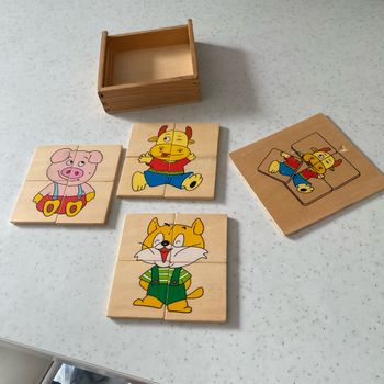Coffret avec 3 puzzles en bois