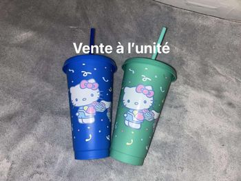 Grand gobelet à paille hello kitty
