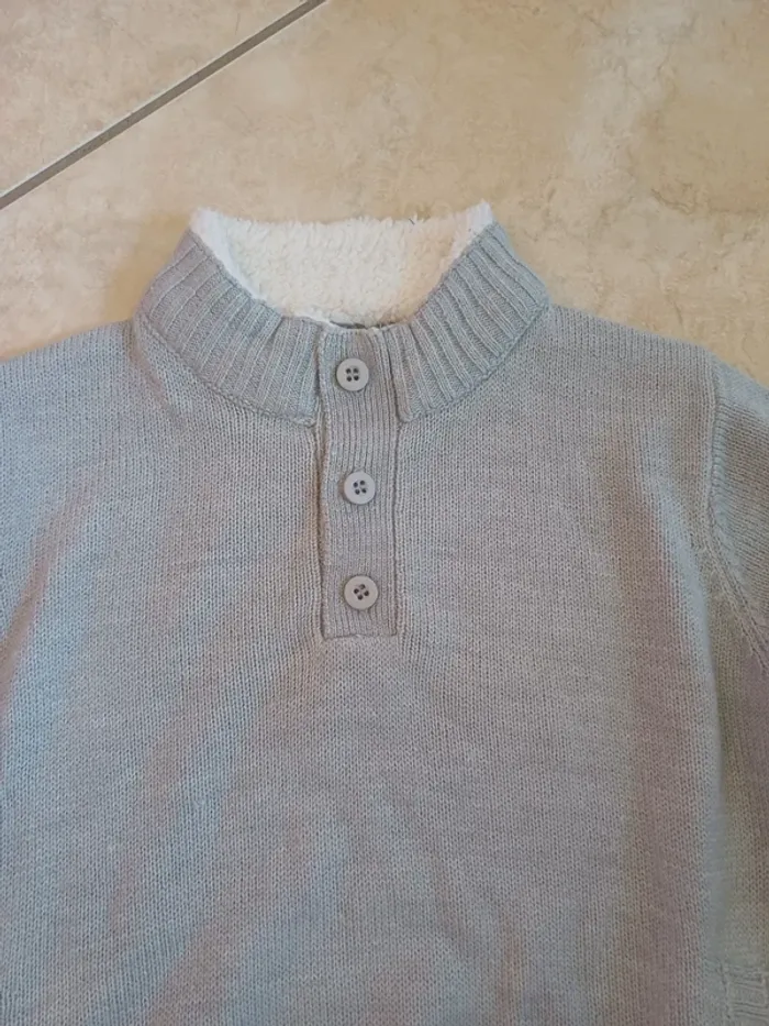 Pull 12 ans - photo numéro 2