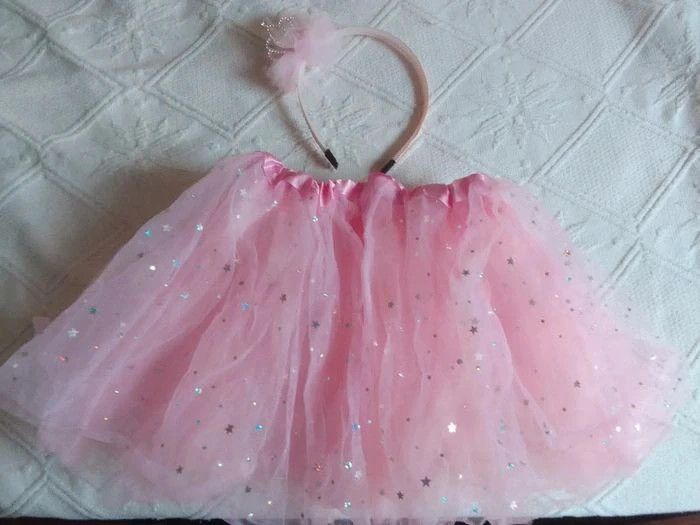 Ensemble princesse jupe en tulle étoiles argentées + serre tête princesse 4 ans