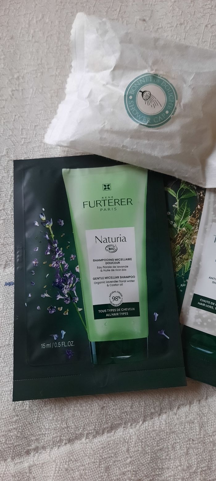 Lot  shampooing - photo numéro 2