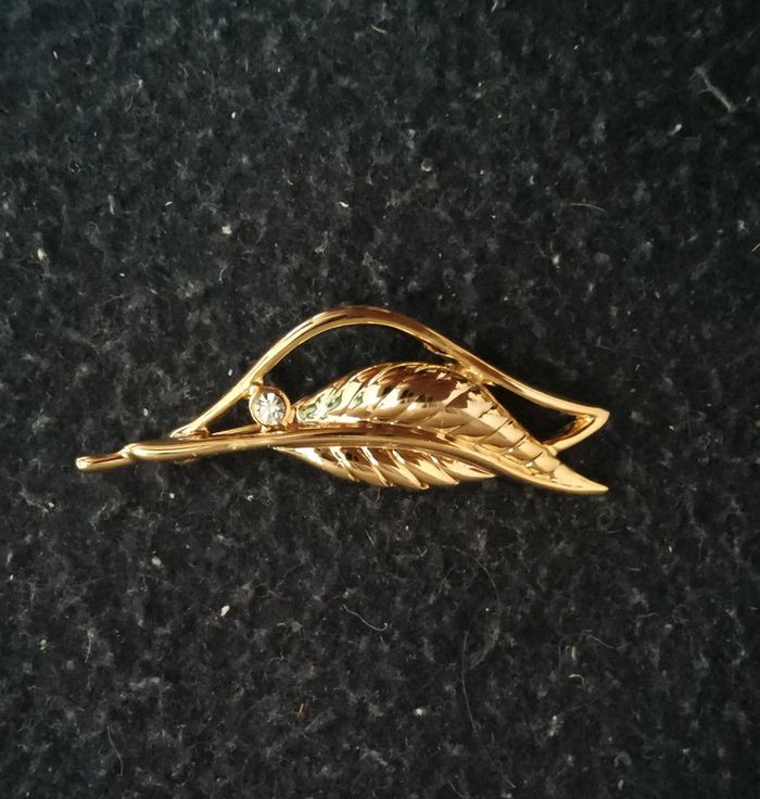 Broche plaquée or vintage