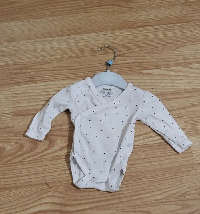 Lot de bodies - photo numéro 3