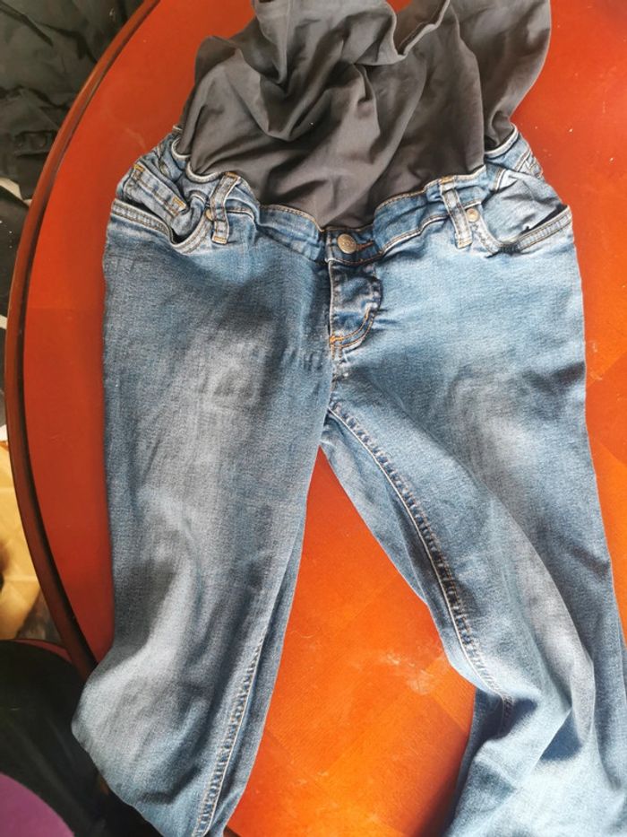 Pantalon grossesse