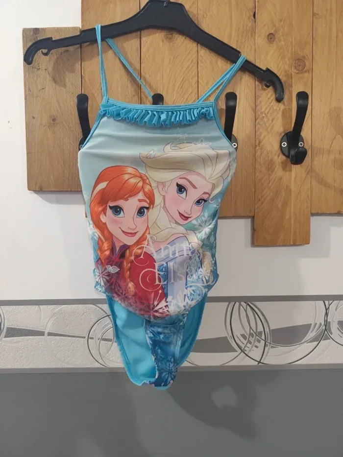 Maillot de bain reine des neiges