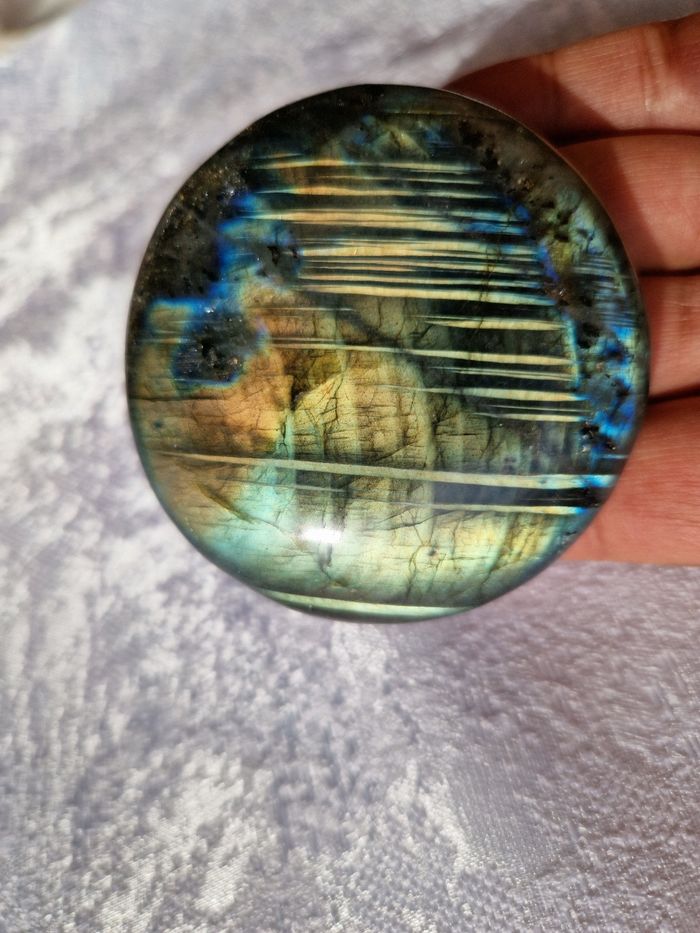 La bradorite de Madagascar neuf 144g neuve - photo numéro 1