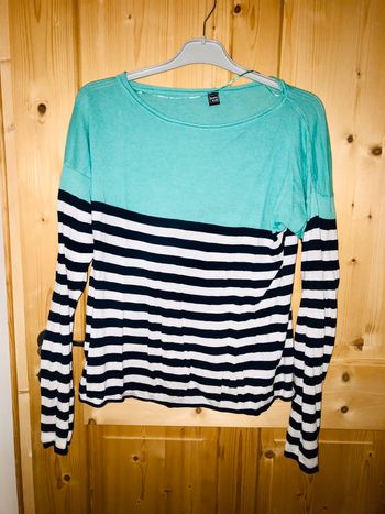 Pull marine et vert eau