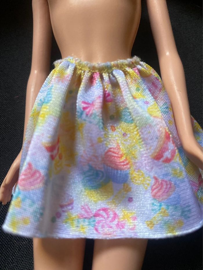 Jupe à motifs pour poupée Barbie - photo numéro 6